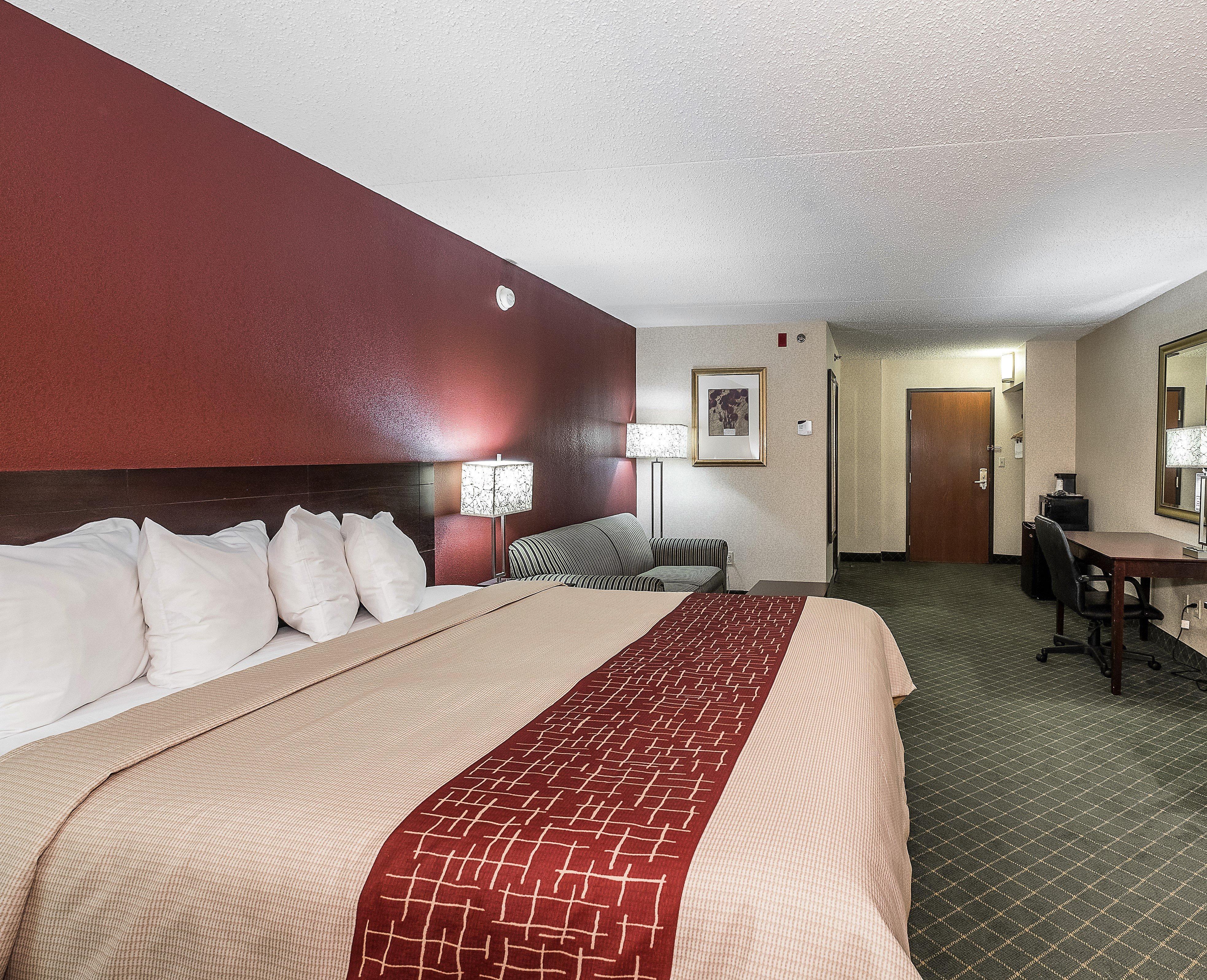 Red Roof Inn Hartford- New Britain Extérieur photo