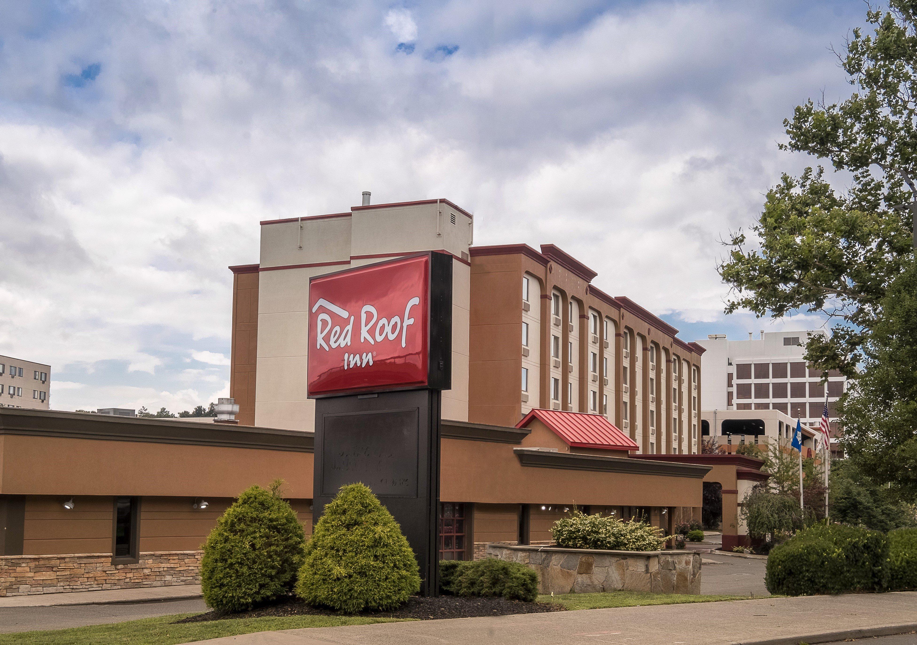 Red Roof Inn Hartford- New Britain Extérieur photo