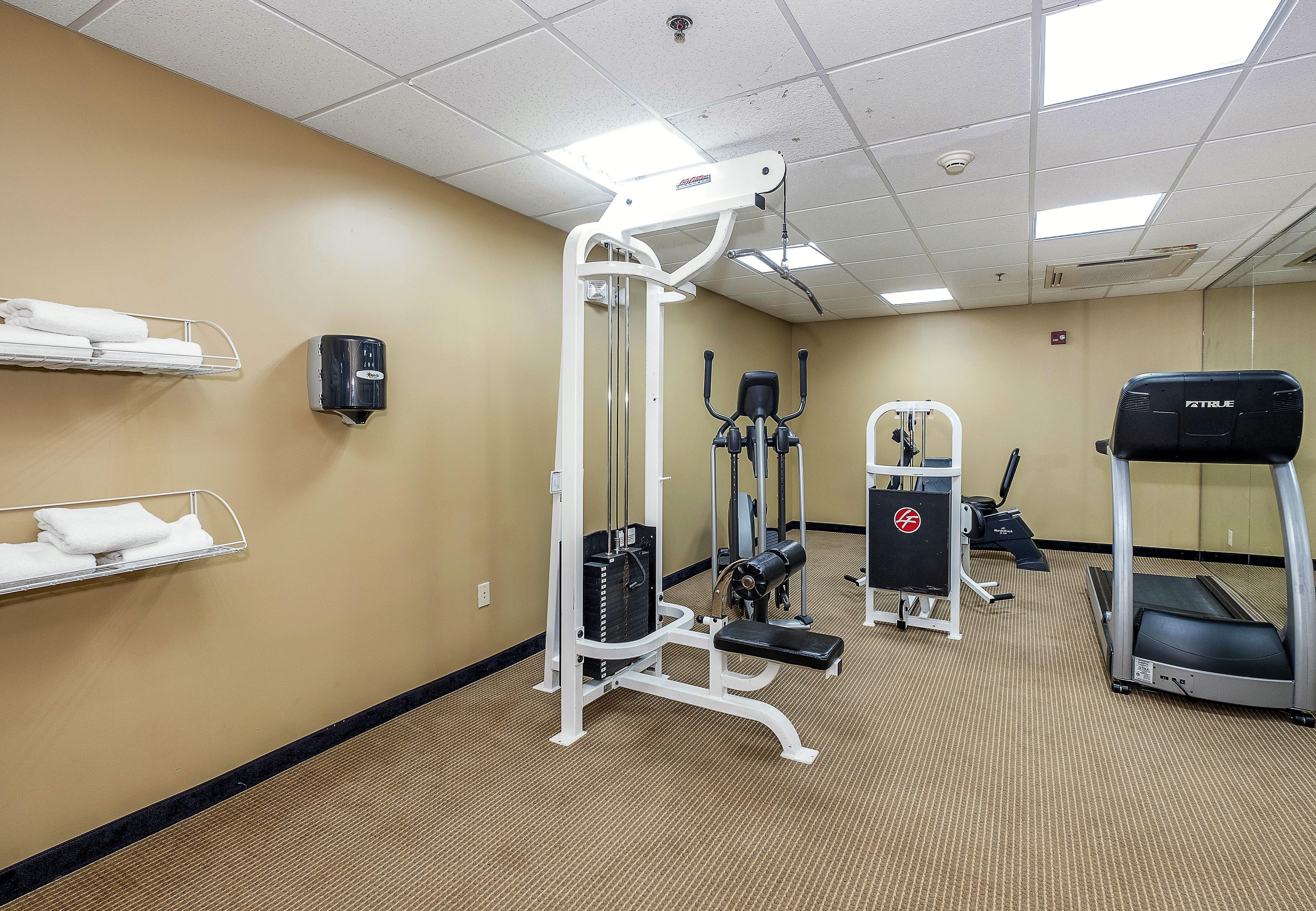 Red Roof Inn Hartford- New Britain Extérieur photo