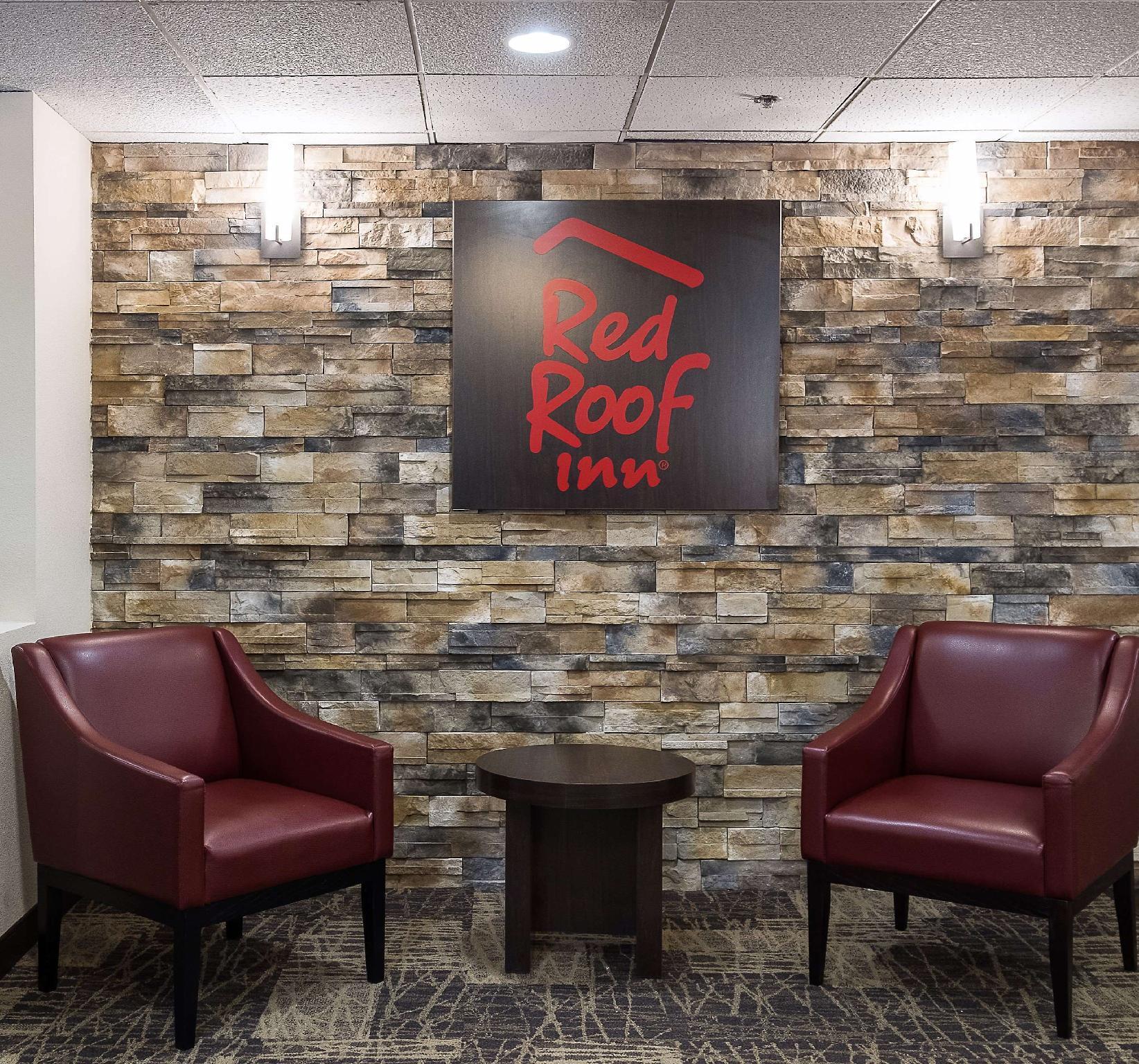 Red Roof Inn Hartford- New Britain Extérieur photo