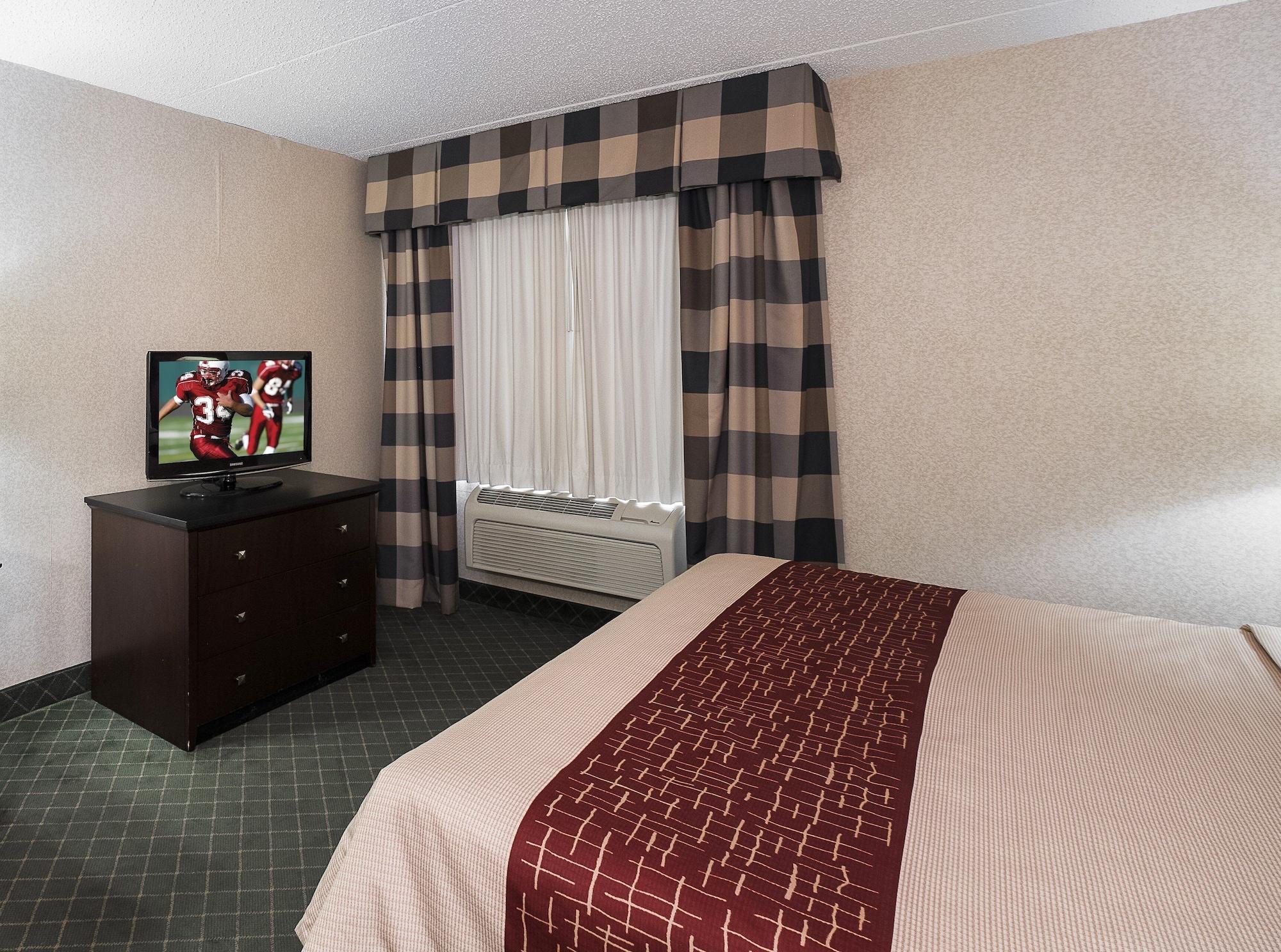 Red Roof Inn Hartford- New Britain Extérieur photo