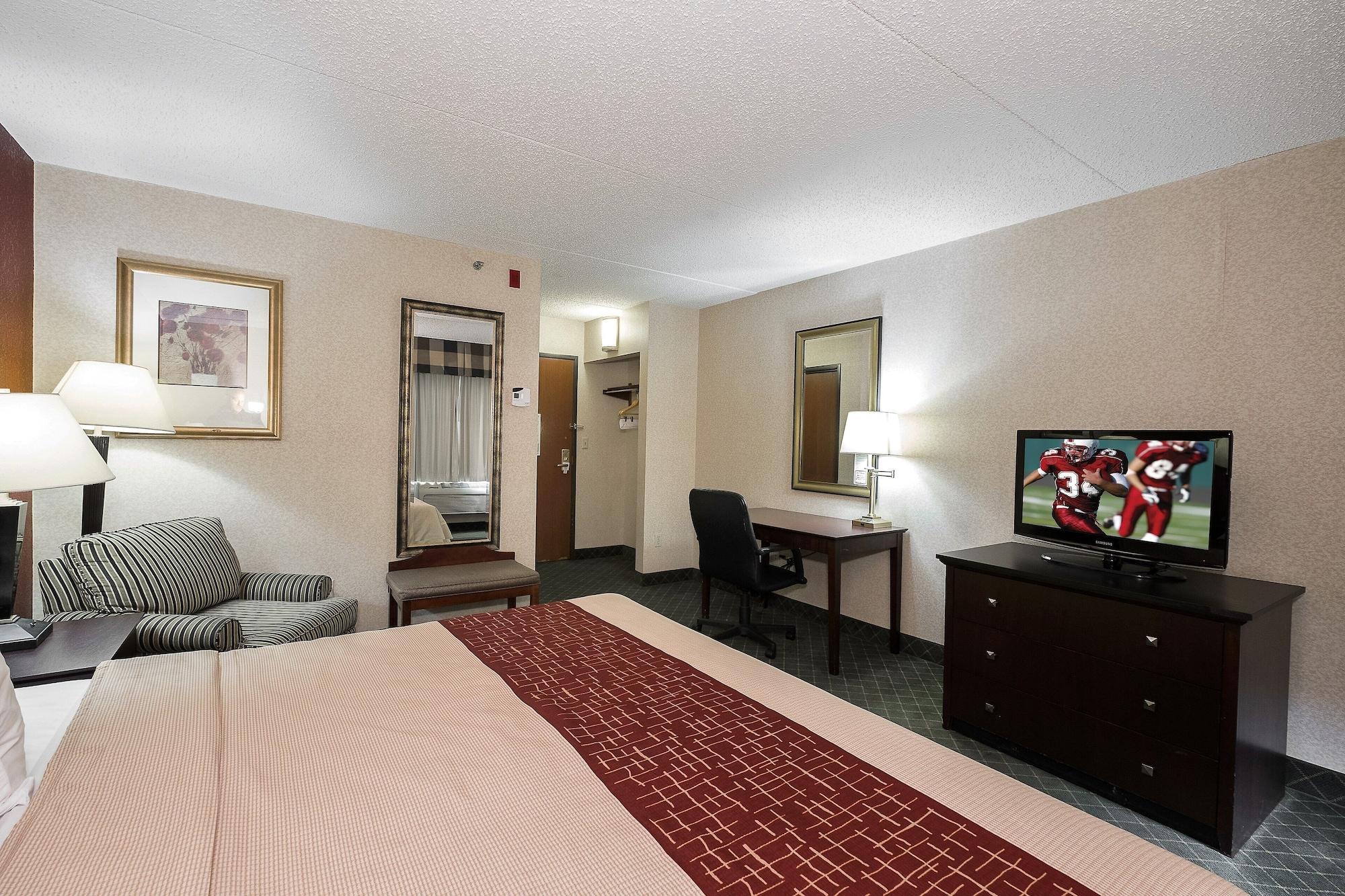 Red Roof Inn Hartford- New Britain Extérieur photo