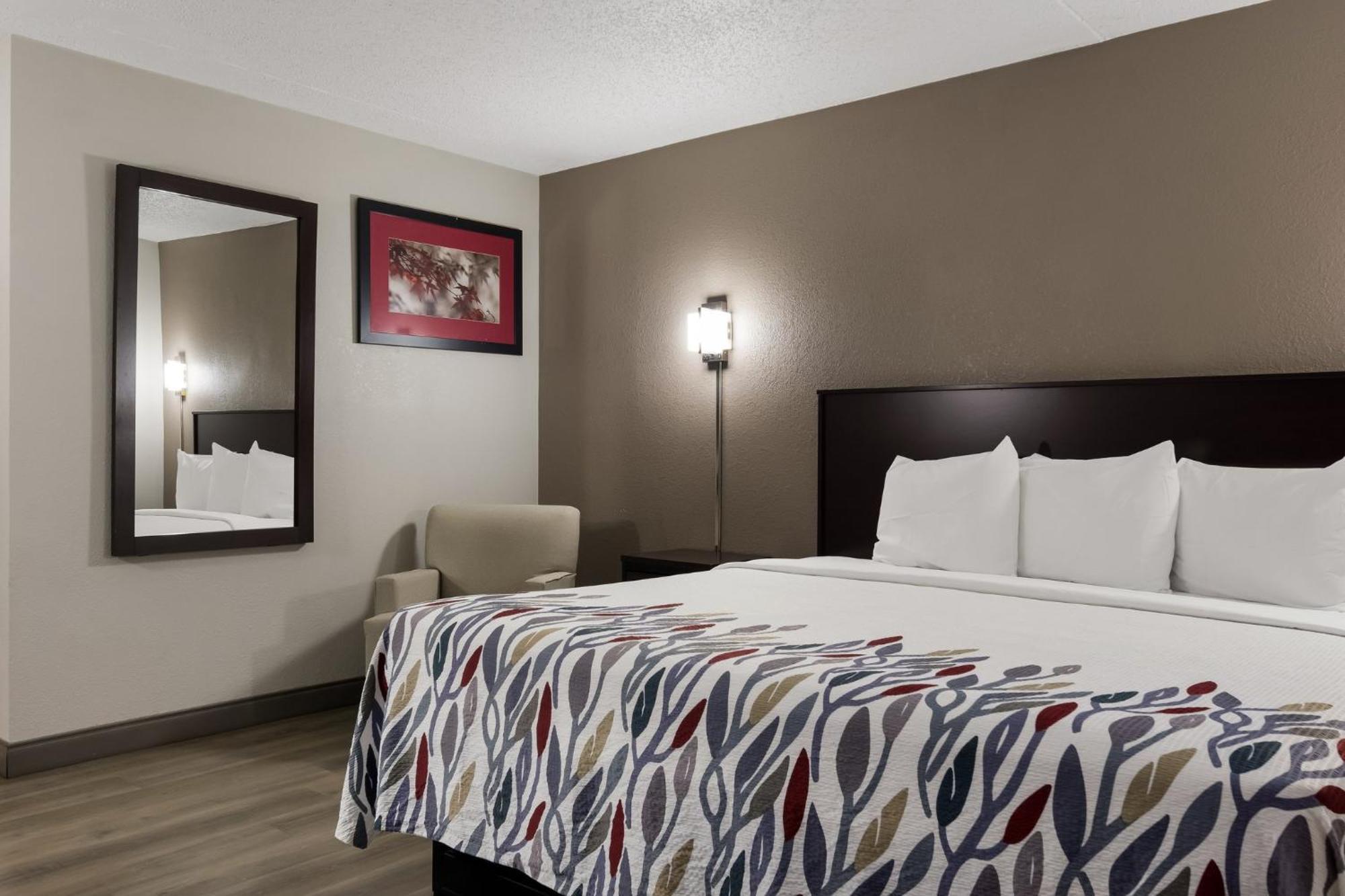 Red Roof Inn Hartford- New Britain Extérieur photo
