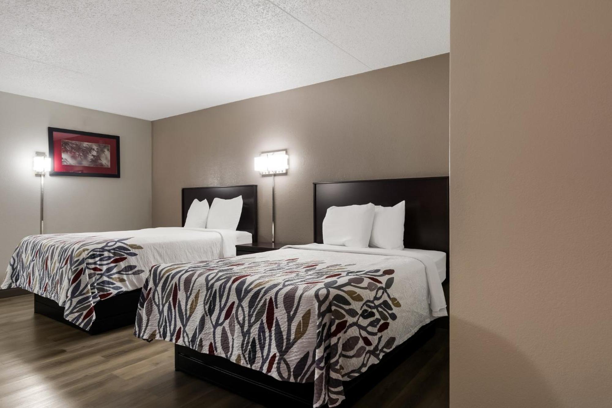 Red Roof Inn Hartford- New Britain Extérieur photo