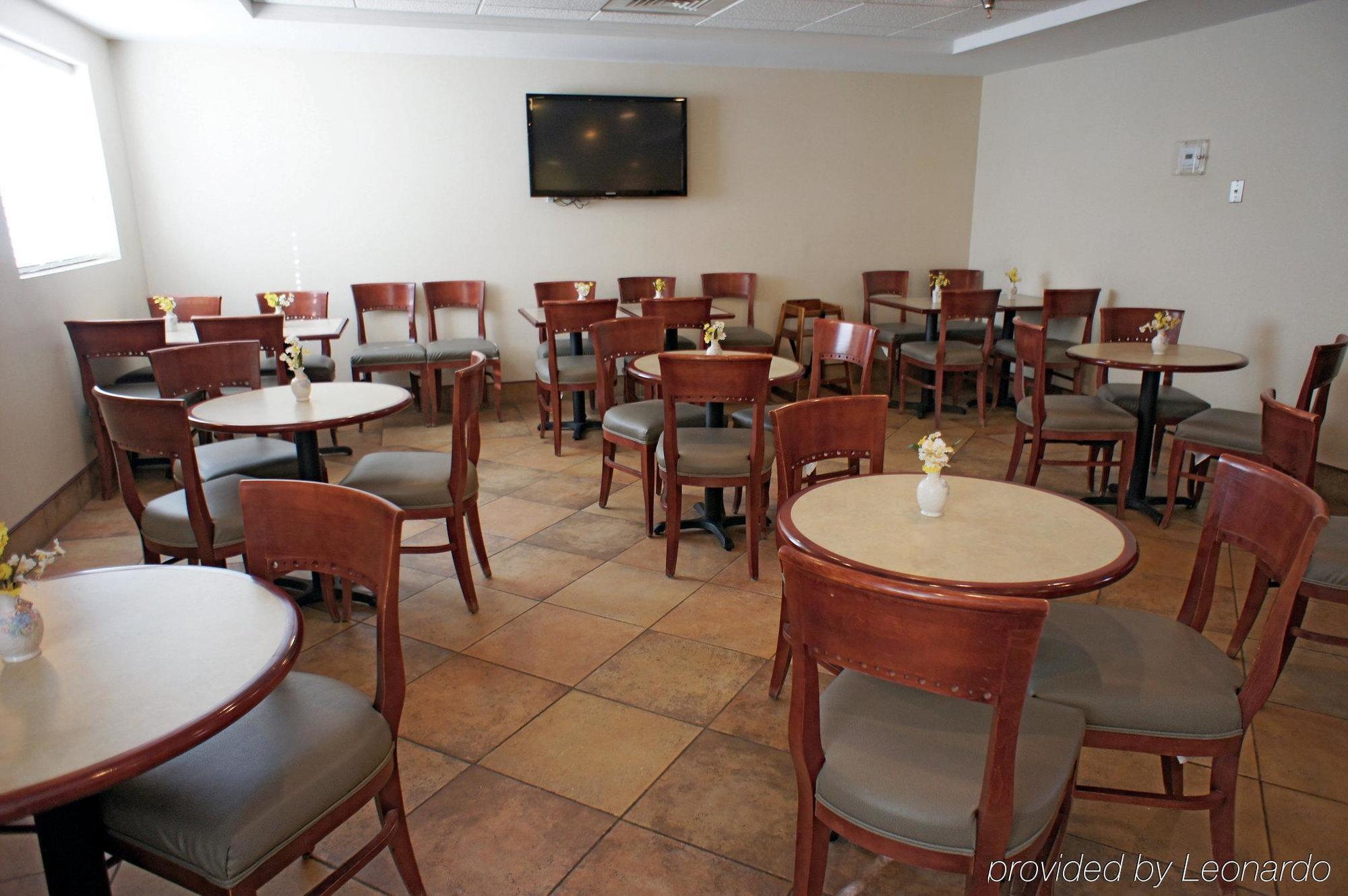 Red Roof Inn Hartford- New Britain Extérieur photo