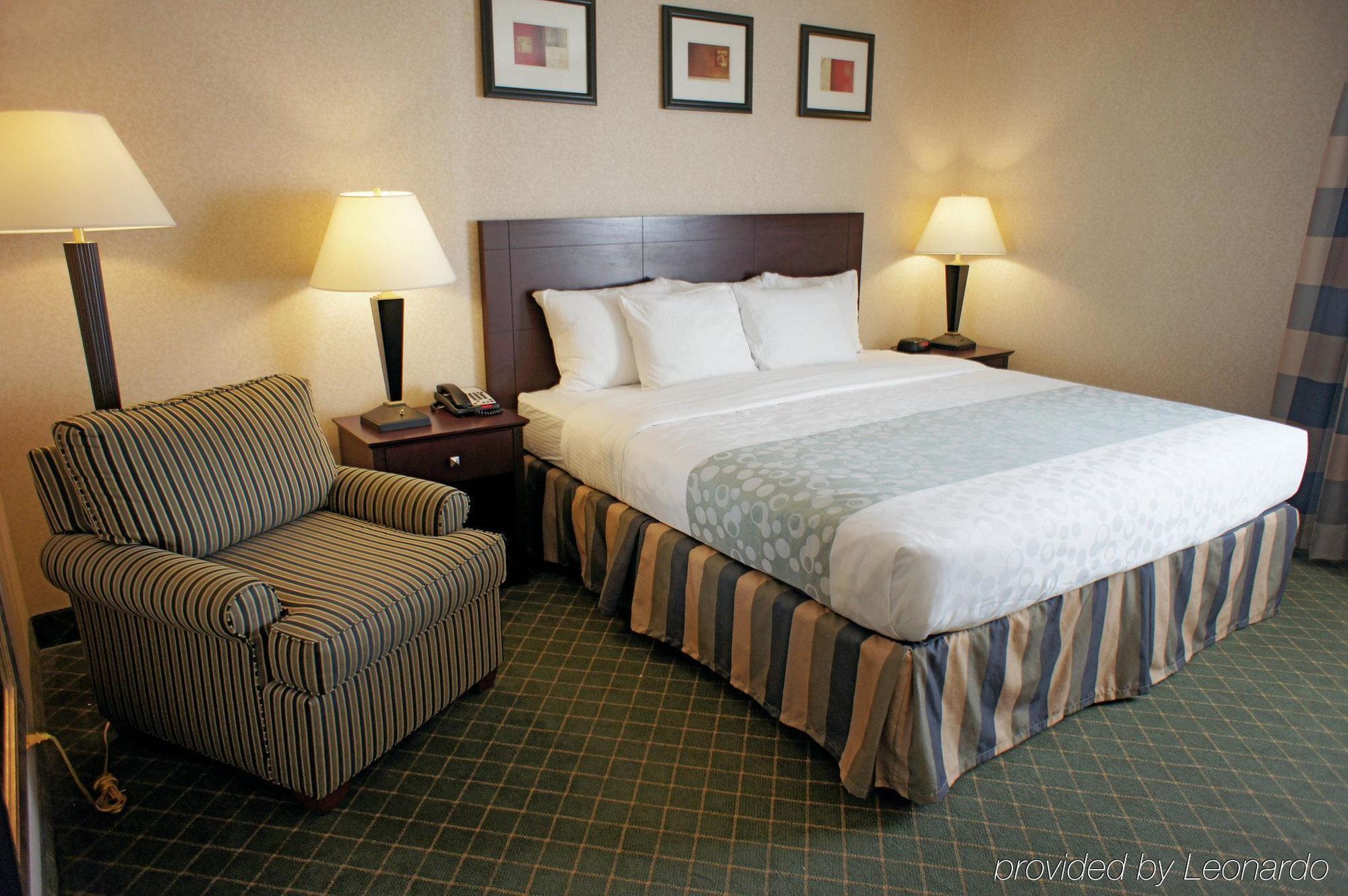 Red Roof Inn Hartford- New Britain Extérieur photo
