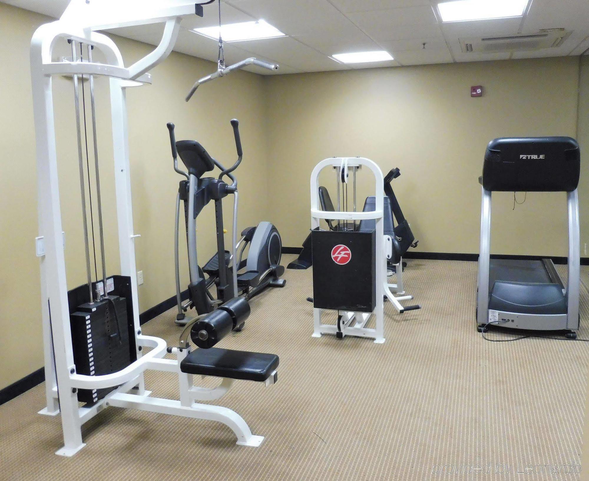 Red Roof Inn Hartford- New Britain Extérieur photo