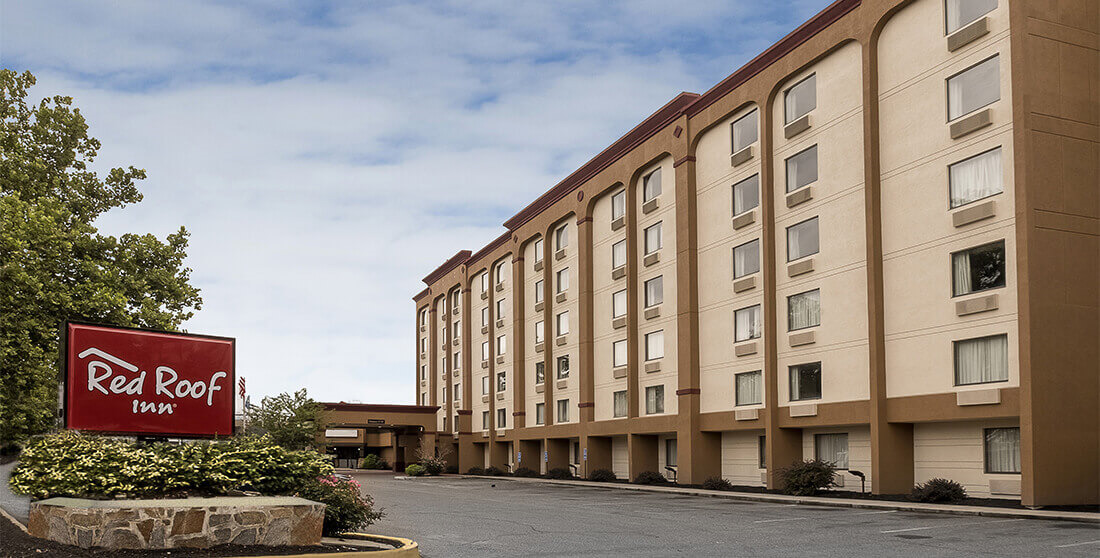 Red Roof Inn Hartford- New Britain Extérieur photo